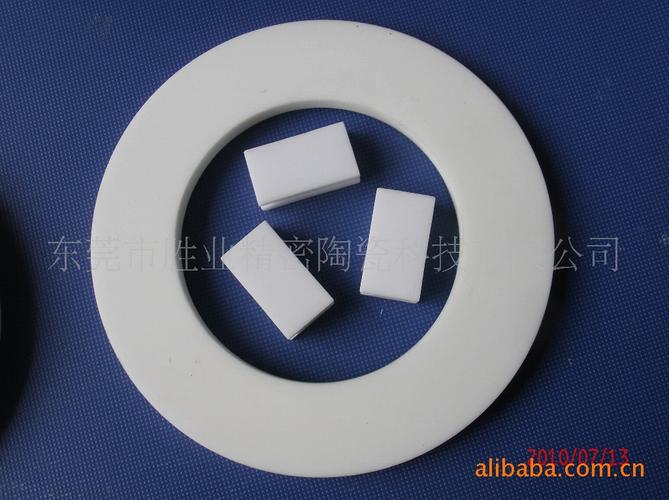 100噸主要加工設(shè)備成型機,烘爐加工設(shè)備數(shù)量10我公司主要為客商提供以